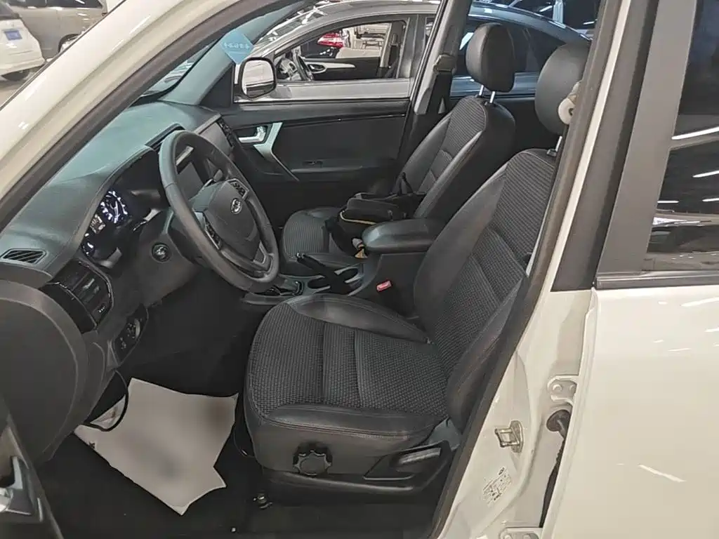 Chery Tiggo 3 — миниатюра 15