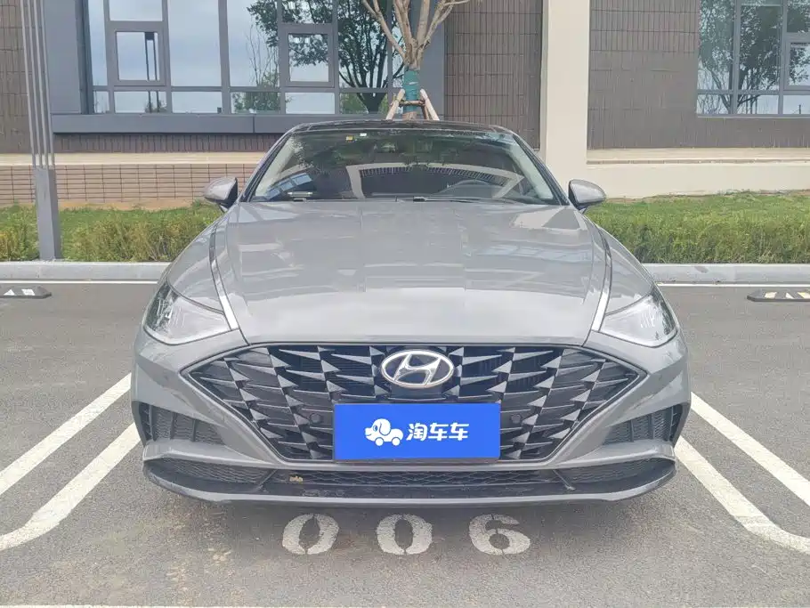 Hyundai Sonata — миниатюра 2