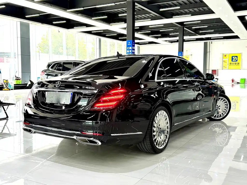 Mercedes-Benz S-Class — миниатюра 9