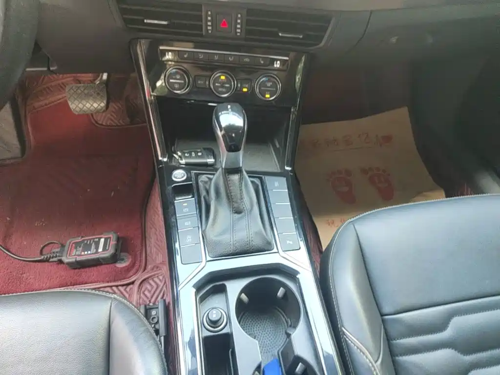 Volkswagen Passat — миниатюра 14