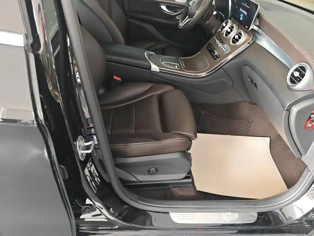 Mercedes-Benz GLC 2020 GLC 300 L 4MATIC