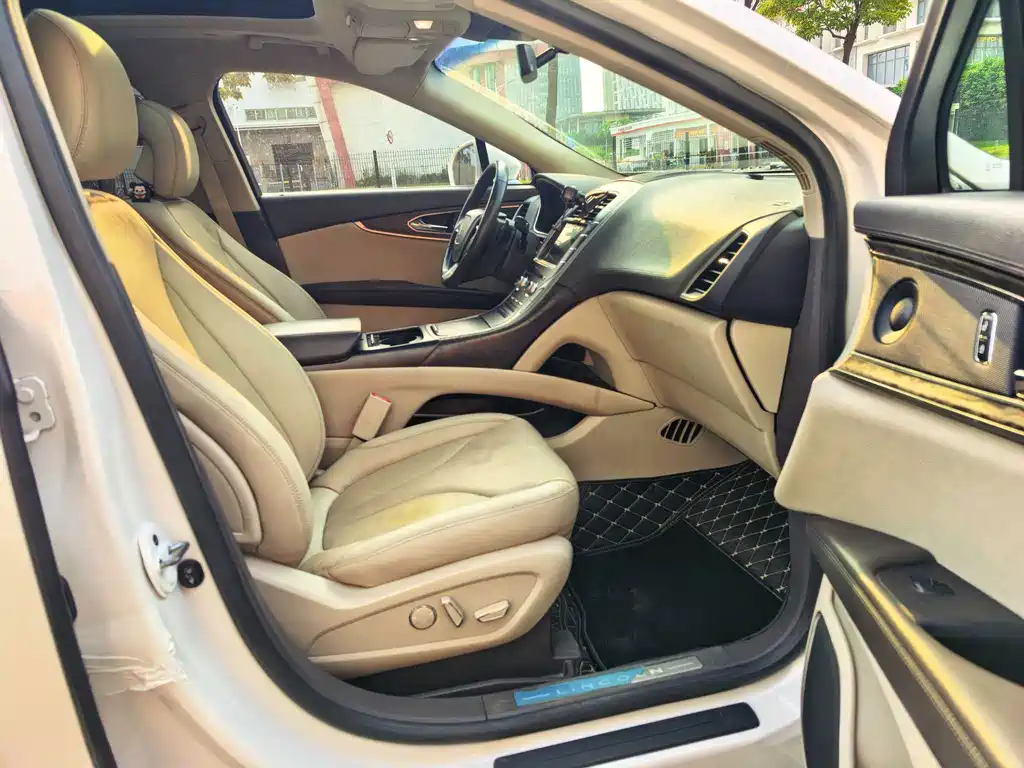 Lincoln Nautilus (Import) 2.0T 4WD Elegant Edition China V, фото 10