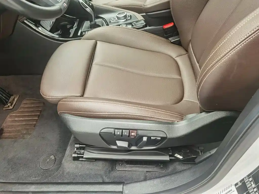 BMW X1 — миниатюра 20