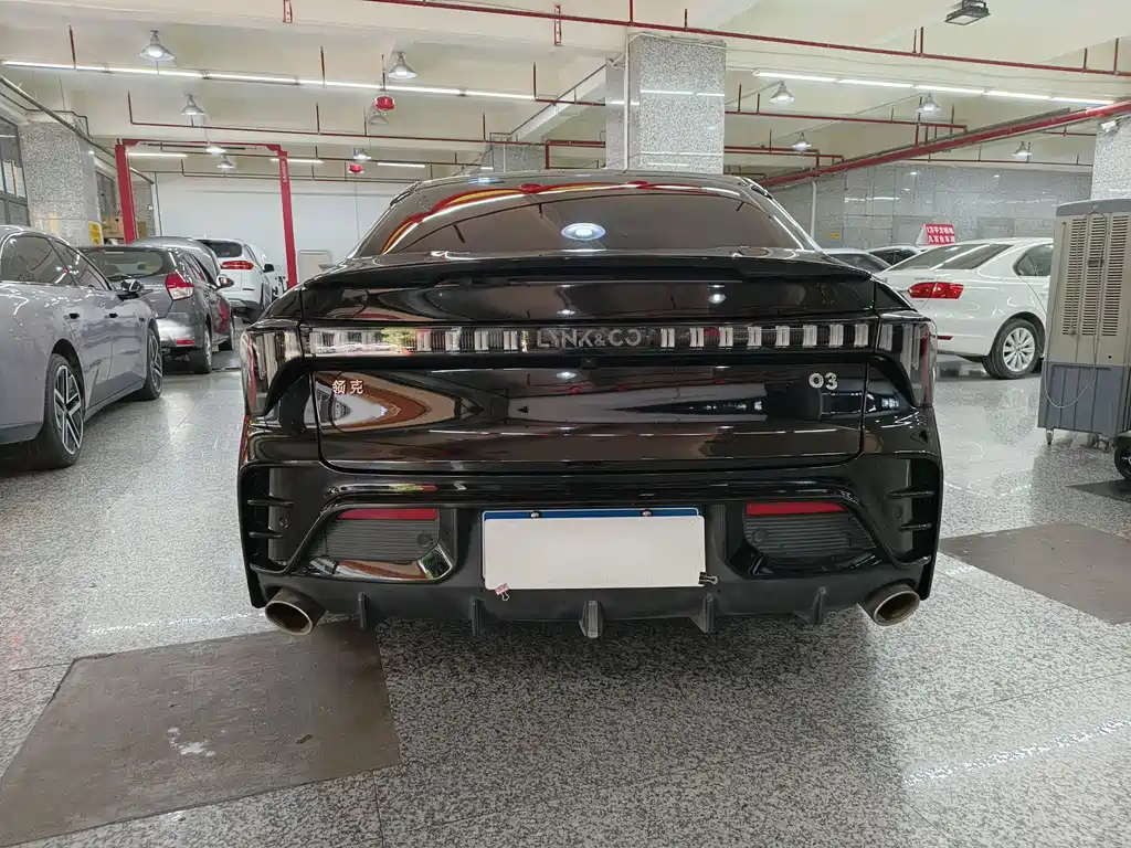 Lynk & Co 03 — миниатюра 13