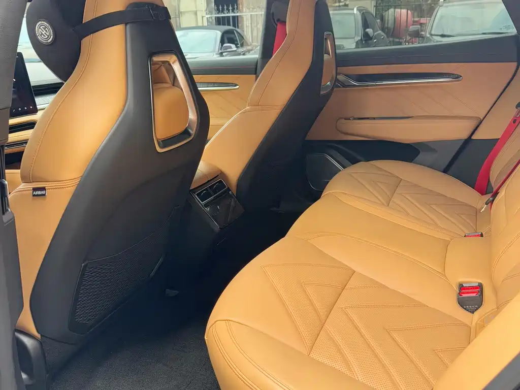 ZEEKR EXTREME KRYPTON 001