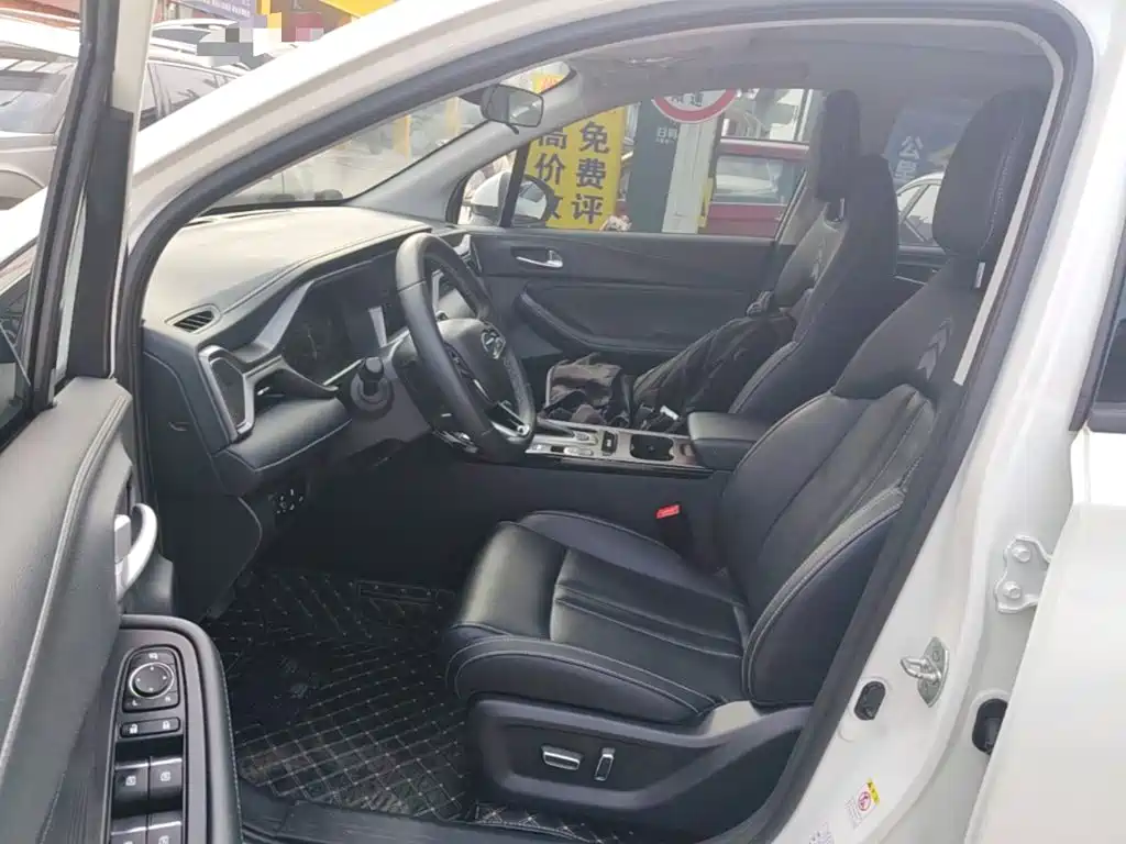 GAC Motor Trumpchi GS4 — миниатюра 15