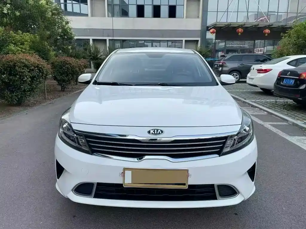 Kia Forte — миниатюра 2