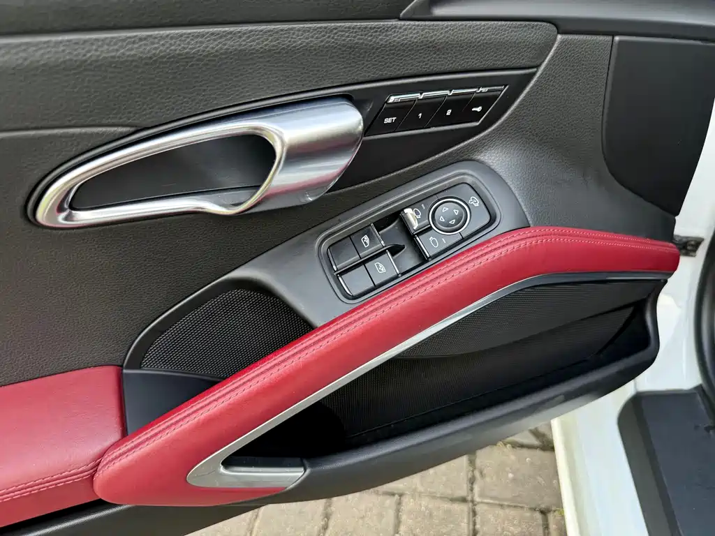 Porsche 718 — миниатюра 7