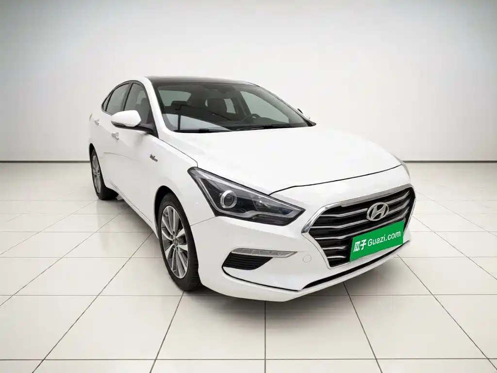 Hyundai Mistra — миниатюра 3