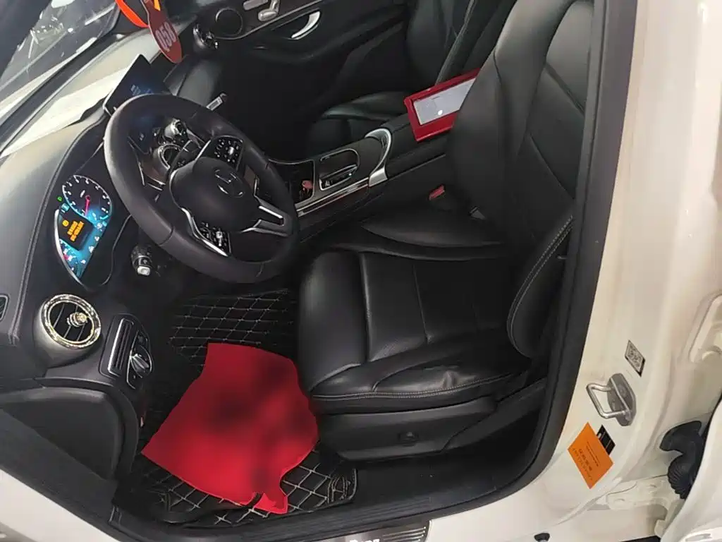 Mercedes-Benz GLC — миниатюра 15
