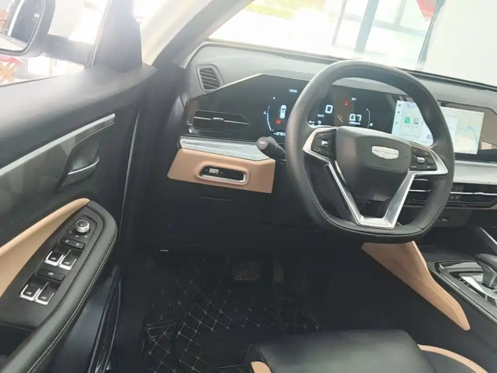 Geely Haoyue PRO — миниатюра 16