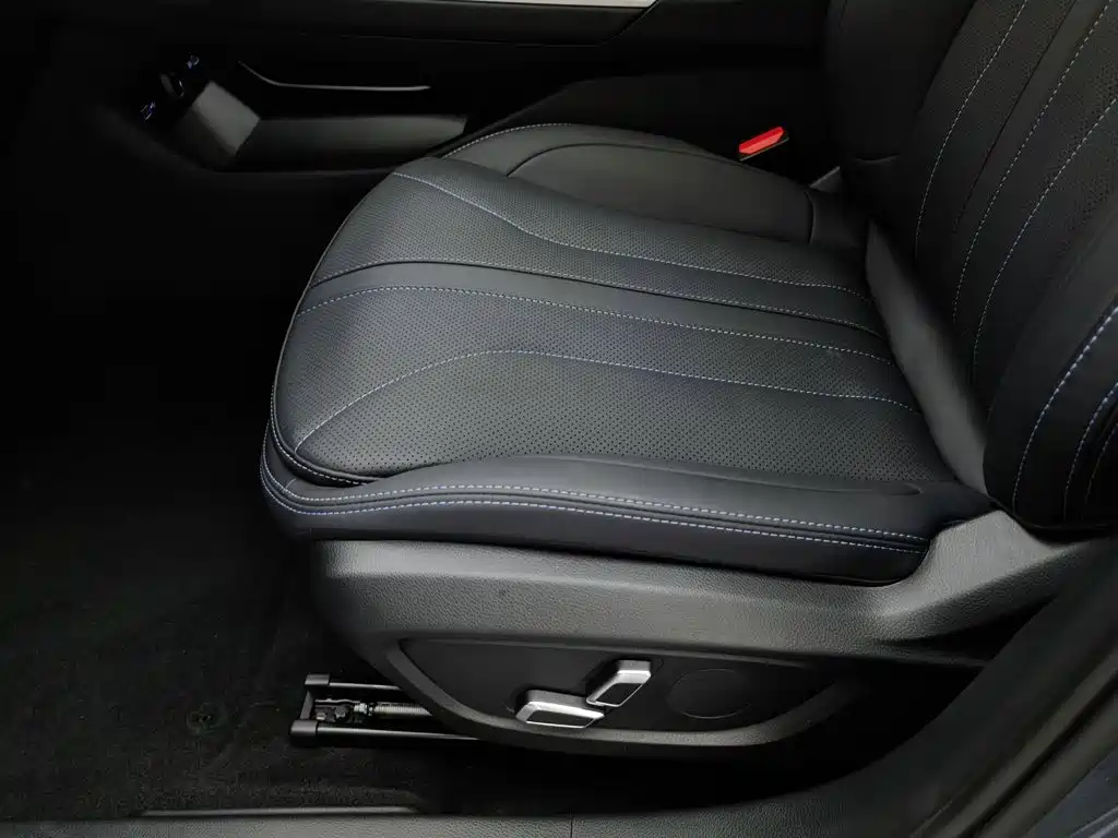 Geely Xingrui — миниатюра 20