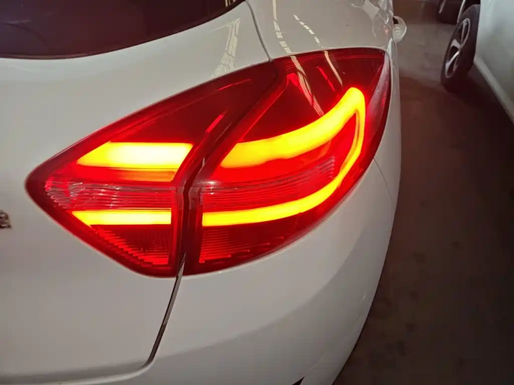 Geely Emgrand GS — миниатюра 8