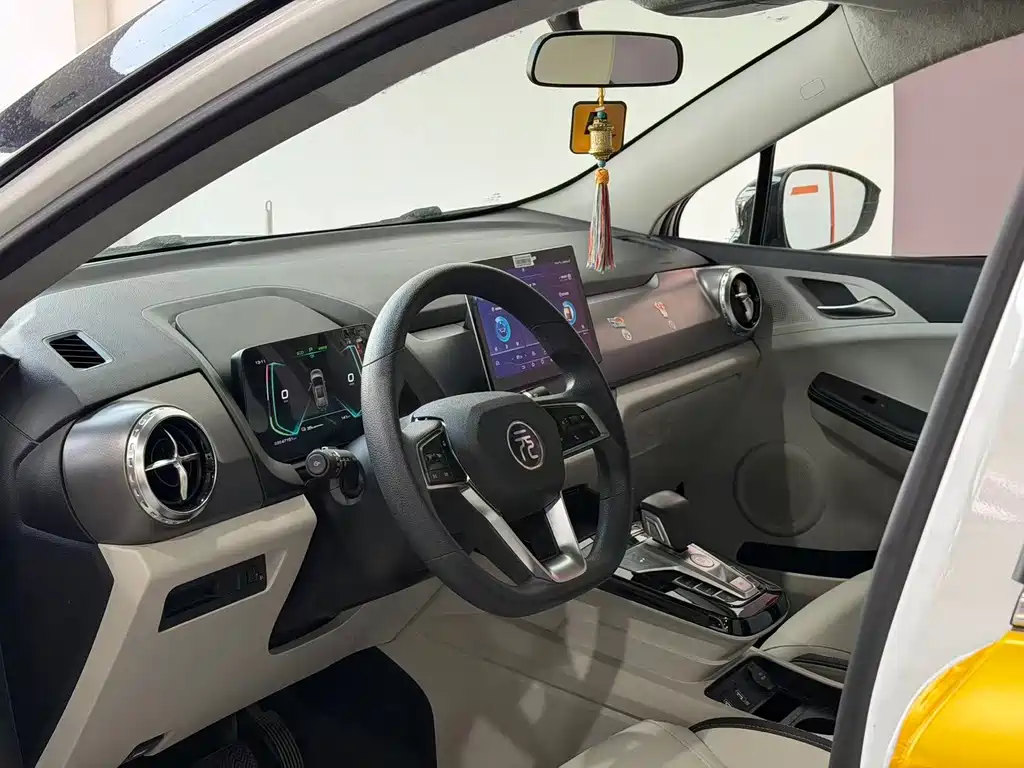 BYD Yuan Pro — миниатюра 8