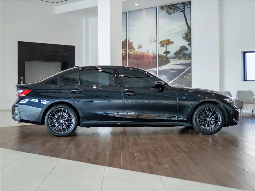 BMW 3 Series 3 2024 325Li M Sport