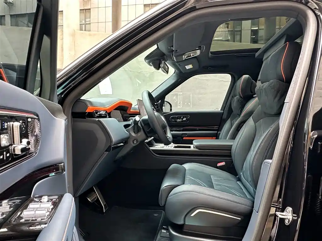Zeekr 9X 2025 70kWh