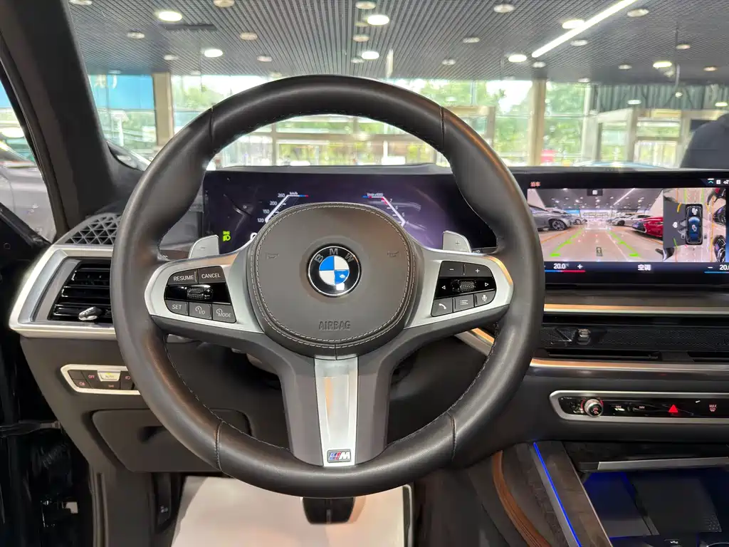 BMW X7 — миниатюра 6