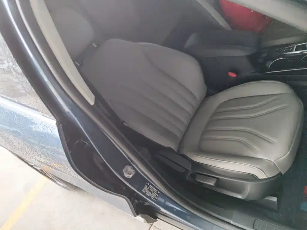 Ford Escape — миниатюра 25