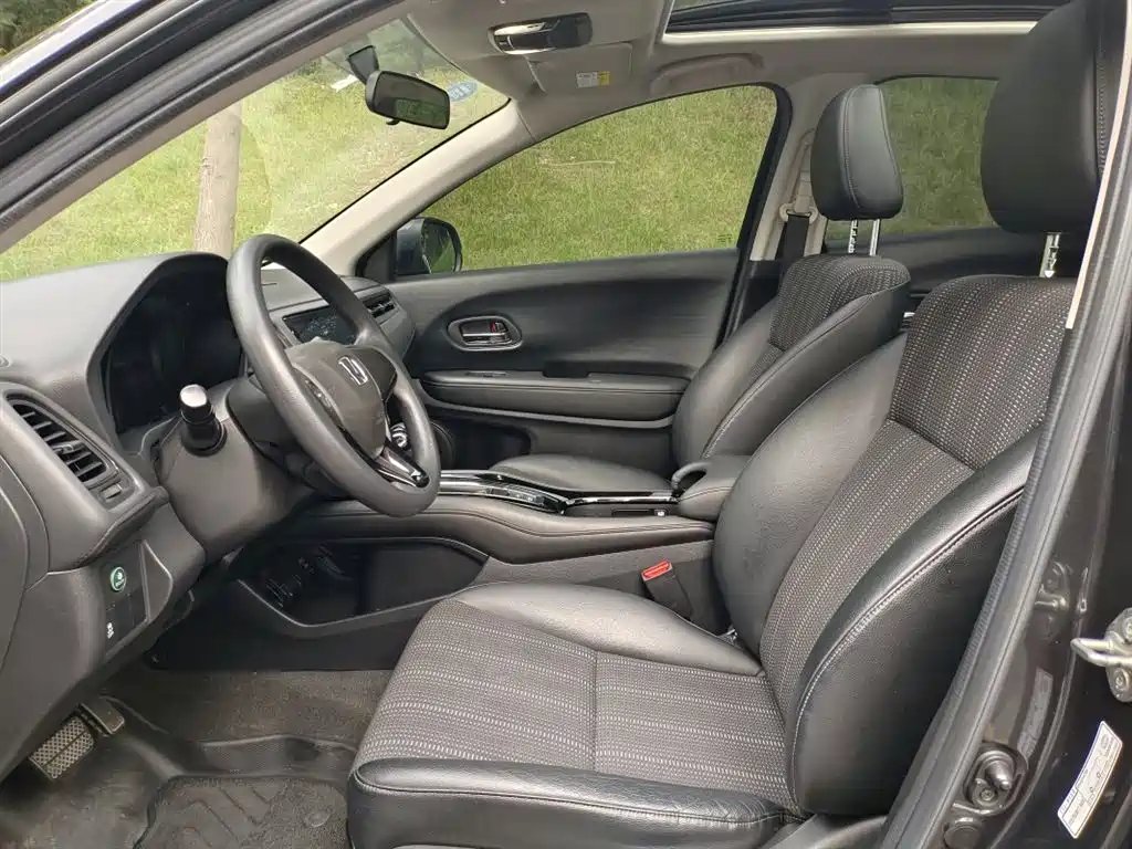Honda Vezel 2017 1.8L CVT