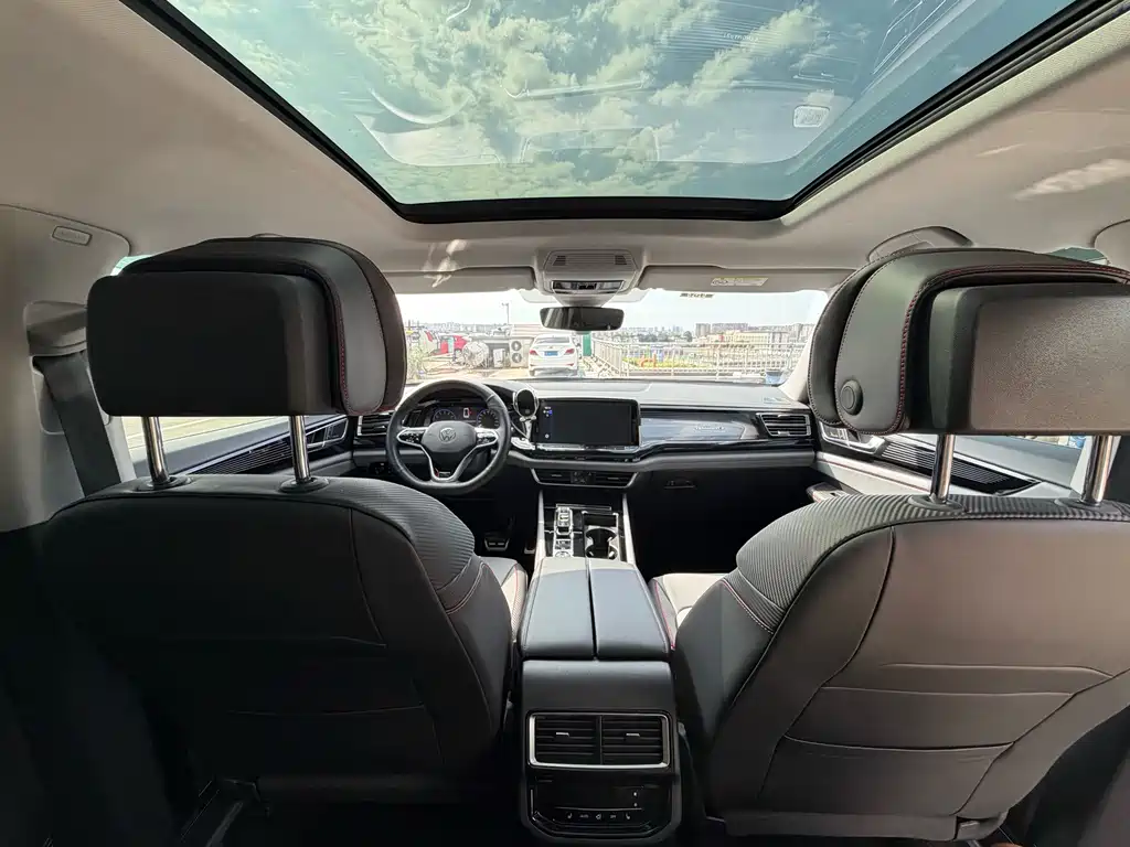 Volkswagen Teramont — миниатюра 18