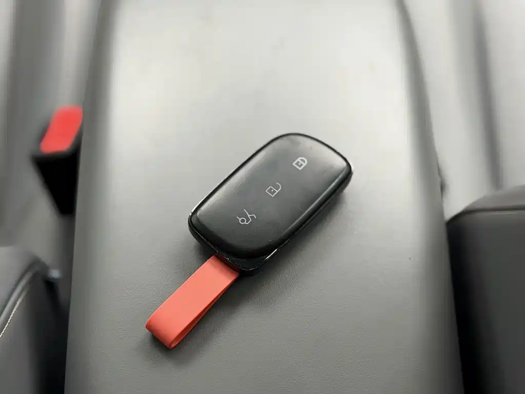 Lynk & Co Z20 — миниатюра 17