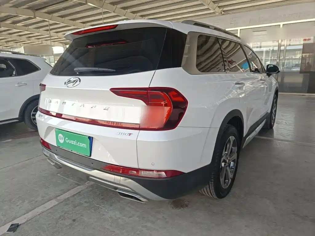 Hyundai Santa Fe — миниатюра 7