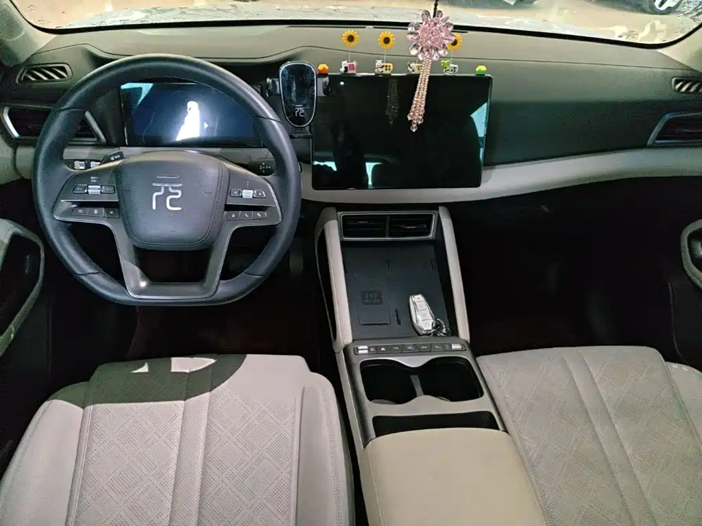 BYD Yuan UP — миниатюра 10