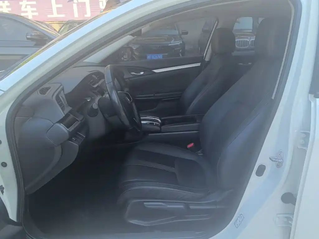 Honda Civic — миниатюра 15