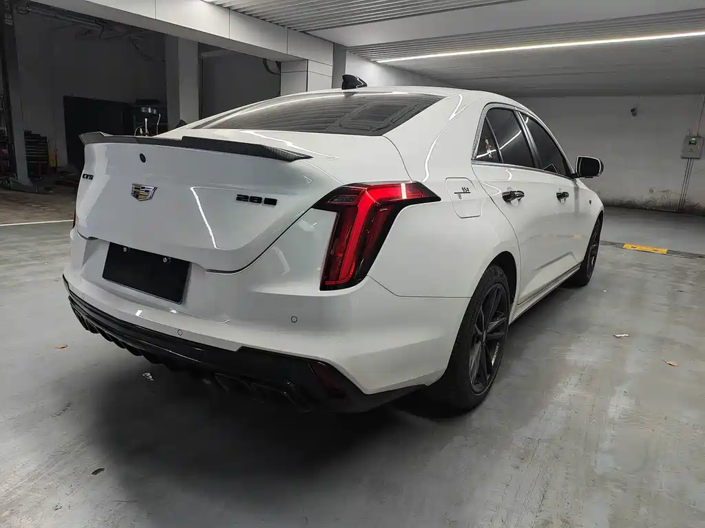 Cadillac CT4 — миниатюра 13