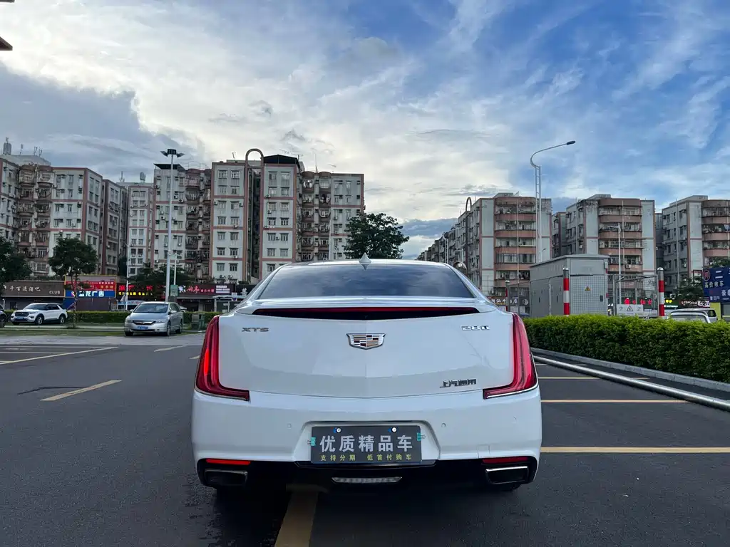 Cadillac XTS 2018 28T Elite