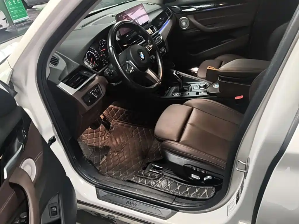 BMW X1 — миниатюра 15