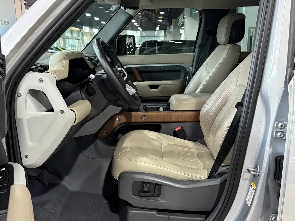 Land Rover Land Rover Defender 2021 110 P400
