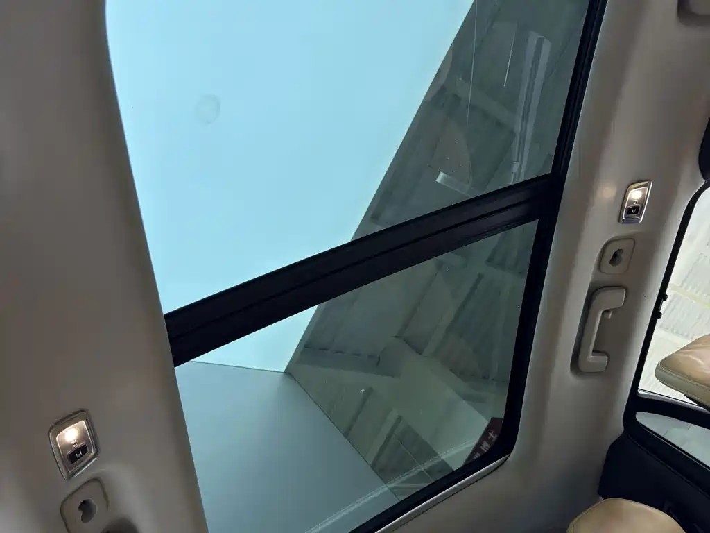 Volvo XC90 — миниатюра 7