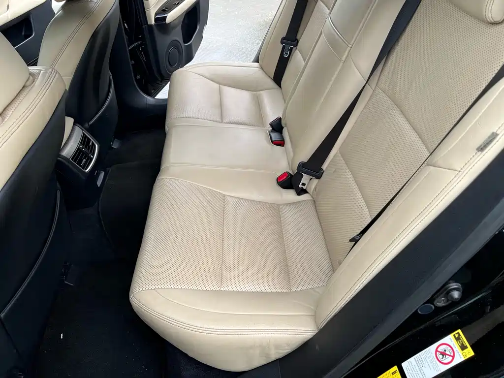 Lexus GS — миниатюра 14