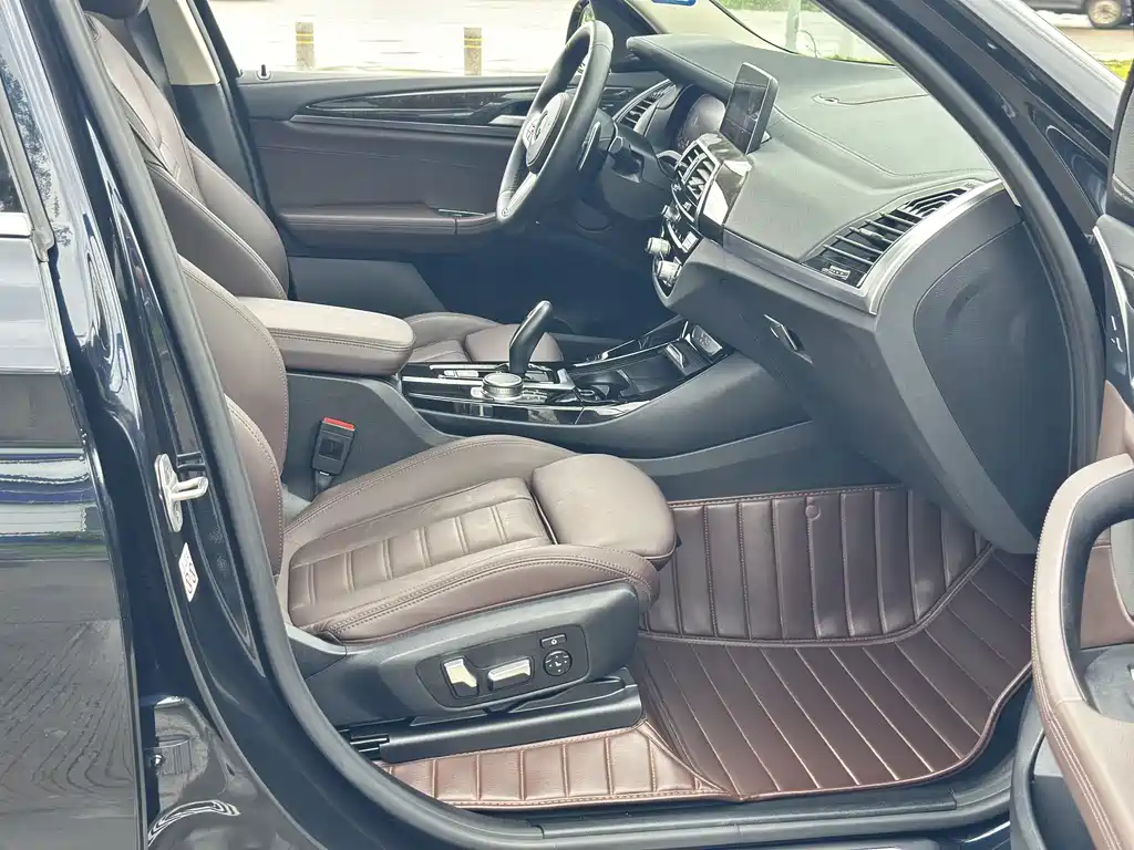 BMW X3 — миниатюра 15