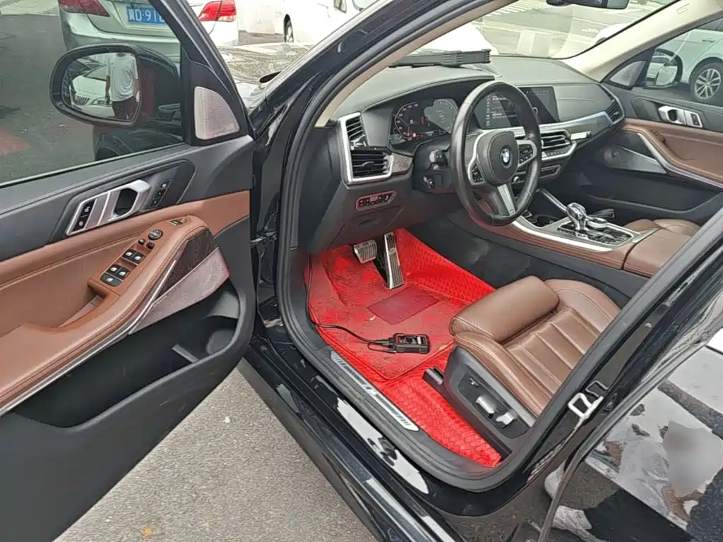 BMW X5 (Import) — миниатюра 16