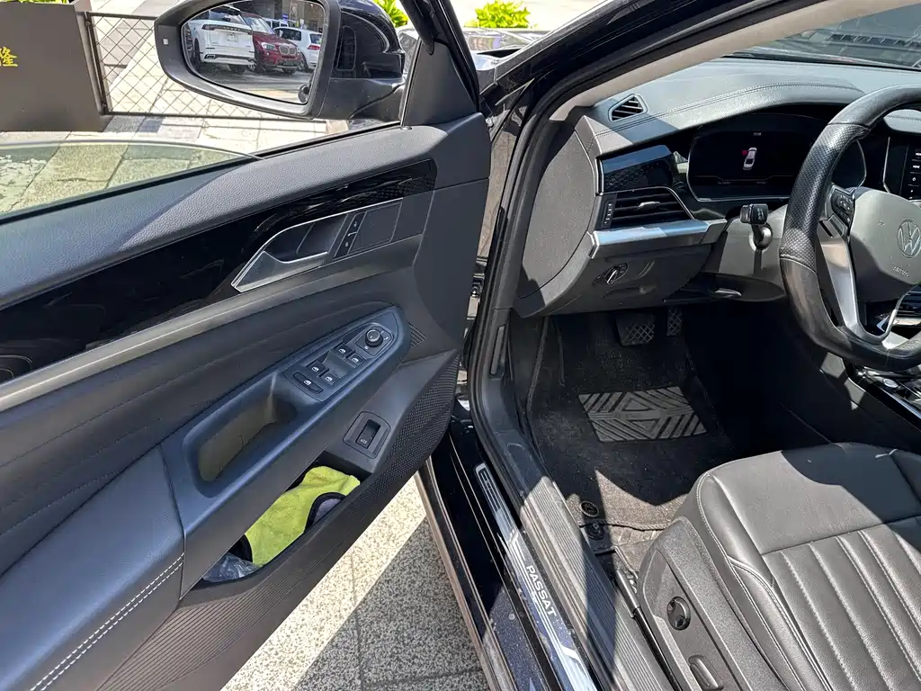 Volkswagen Passat — миниатюра 4