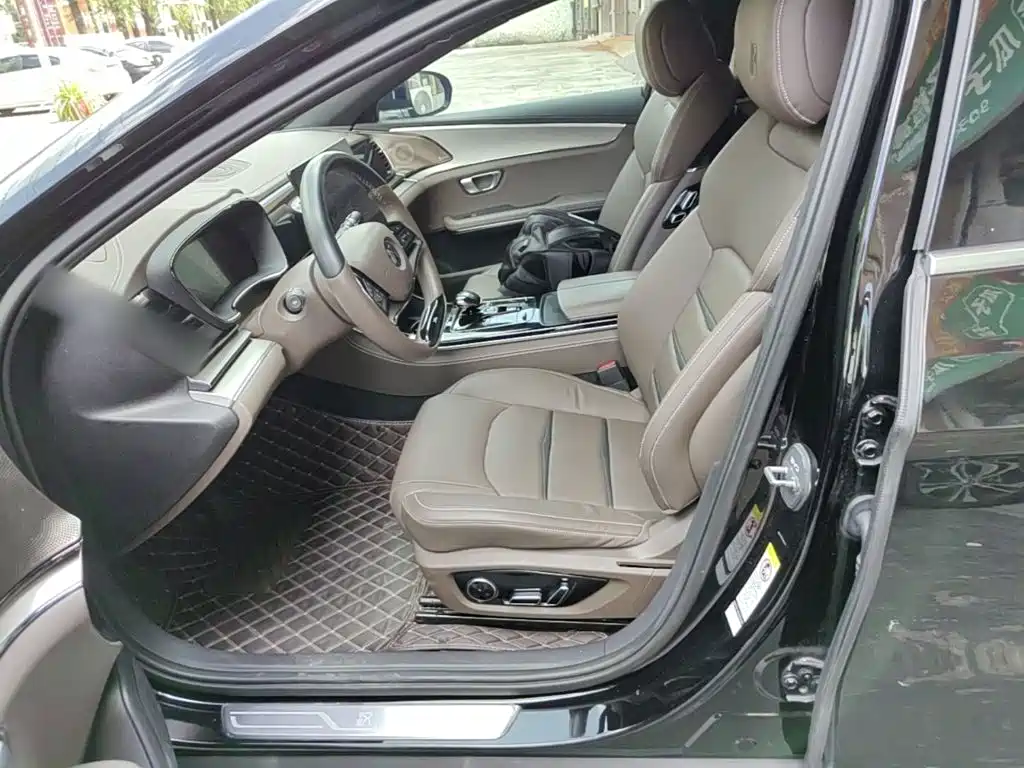 BYD Han — миниатюра 15