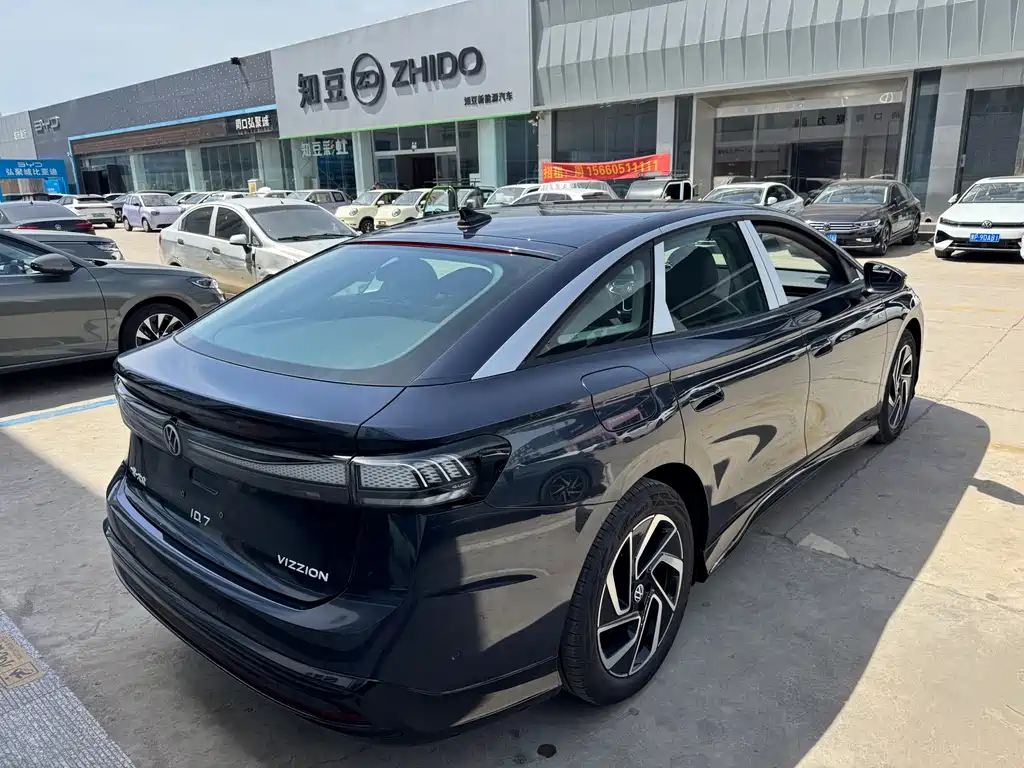 Volkswagen ID.7 VIZZION - фото 3