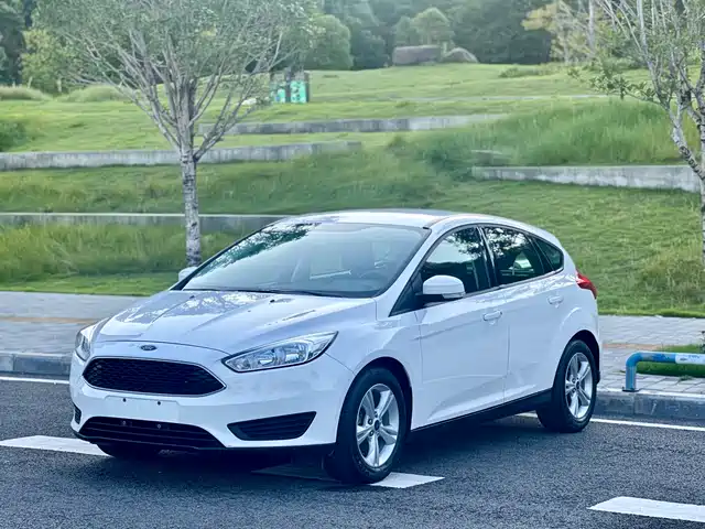 FORD FOX 2018