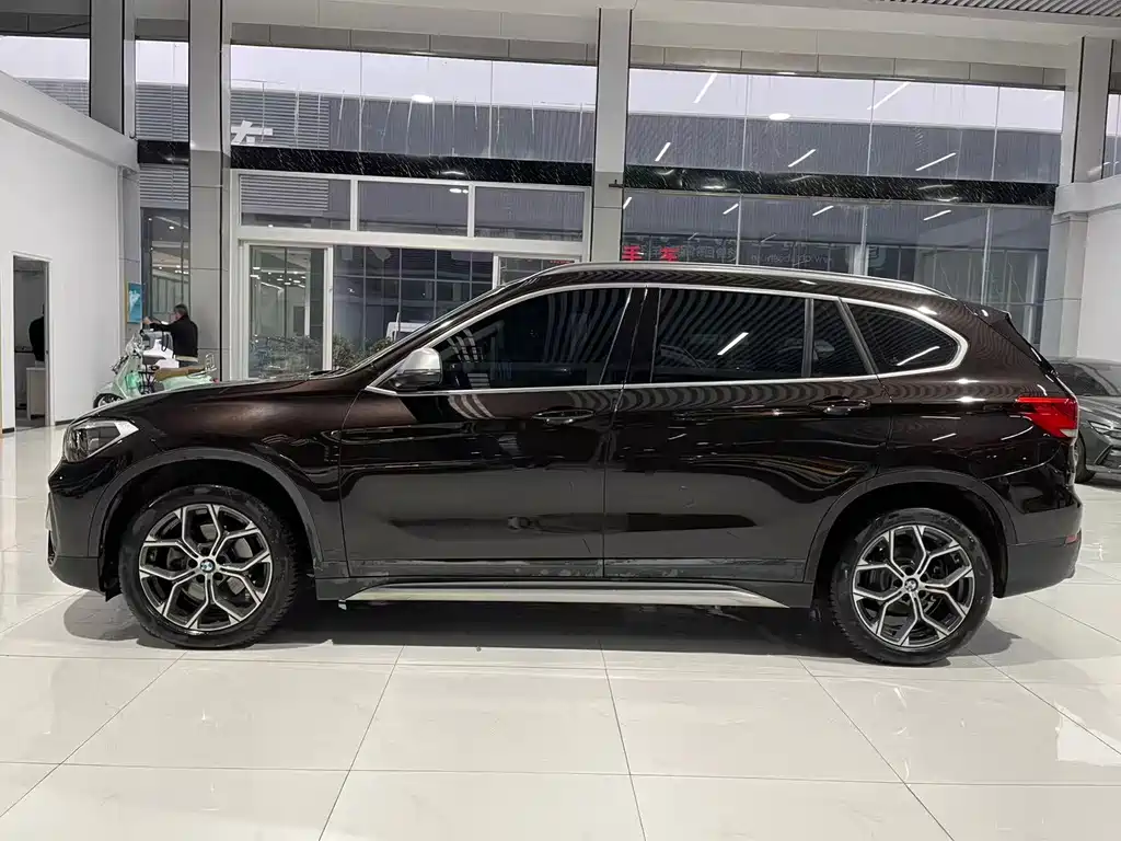 BMW X1 — миниатюра 3