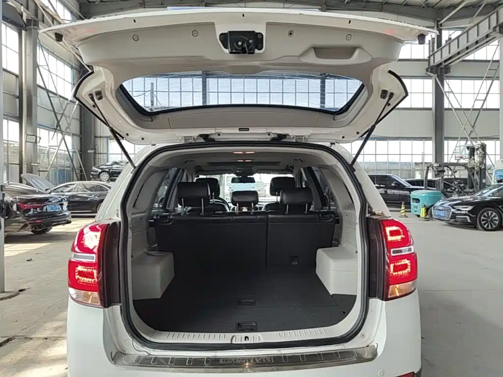 Chevrolet Captiva — миниатюра 19