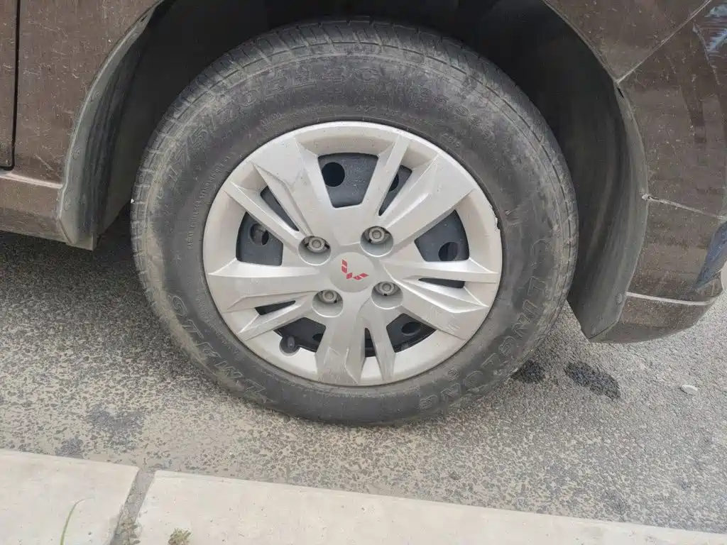 Wuling Hongguang — миниатюра 24