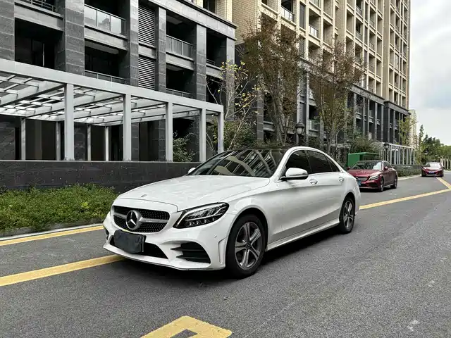 MERCEDES-BENZ C CLASS 2019