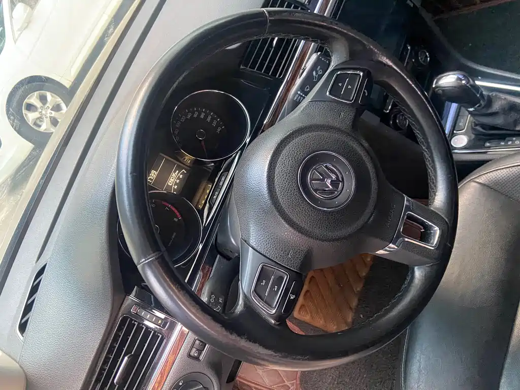 Volkswagen Bora — миниатюра 8