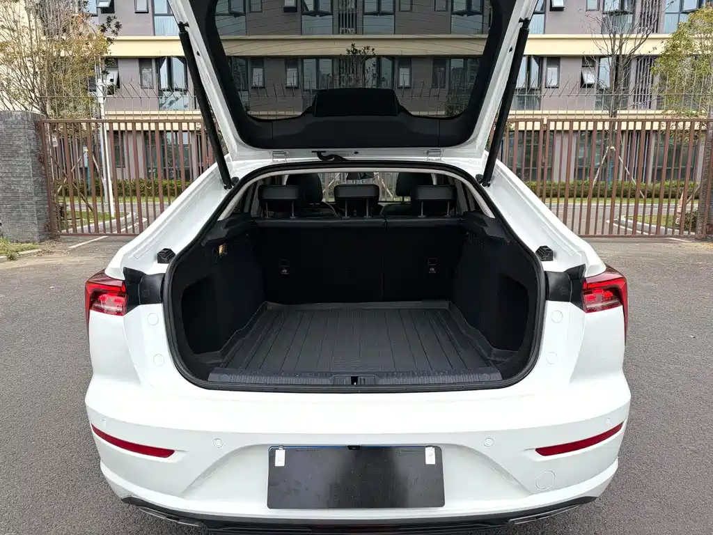 Bestune B70 — миниатюра 15