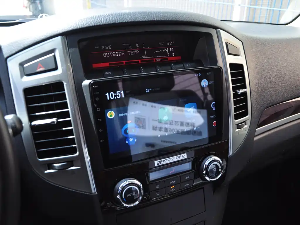 Mitsubishi V97 2019 3.8L GLS