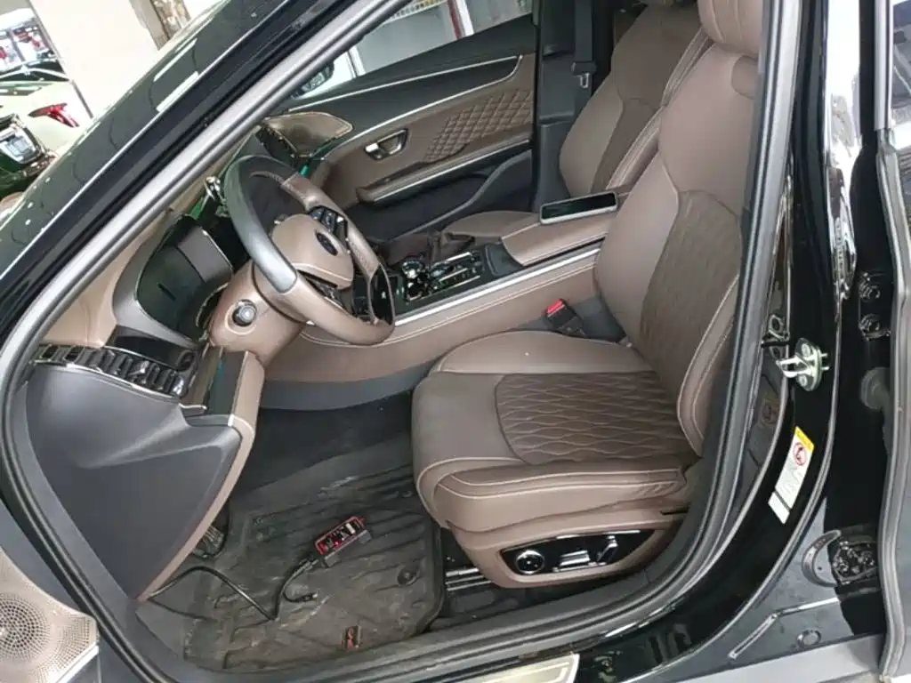 BYD Han — миниатюра 15