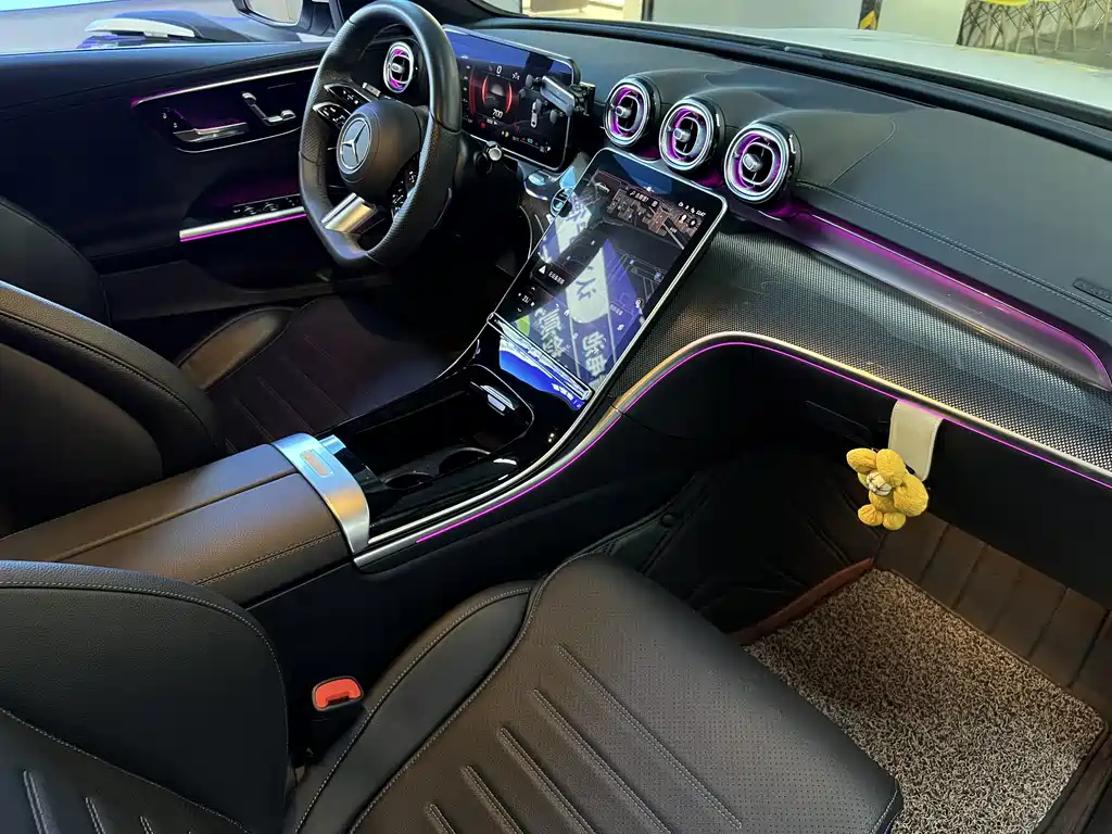 Mercedes-Benz C-Class — миниатюра 4