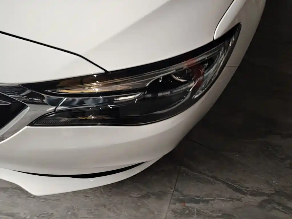 Buick Excelle — миниатюра 24